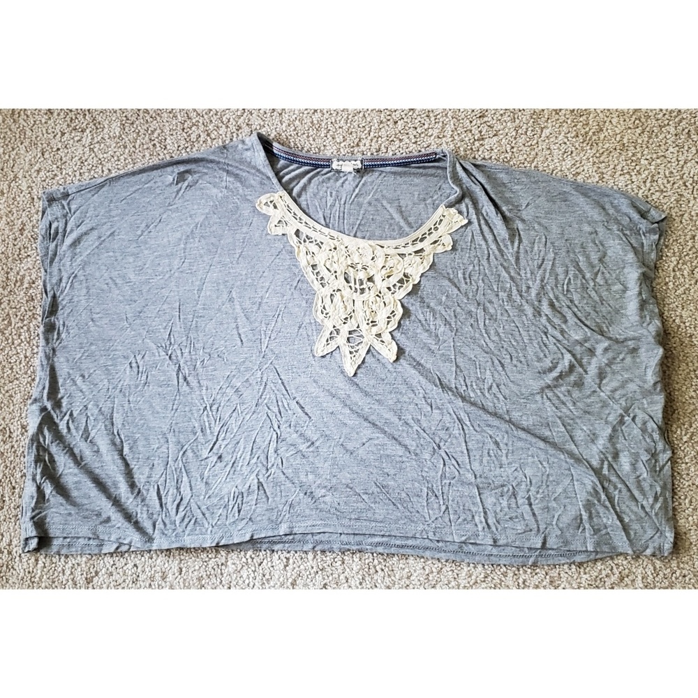 Gray crop top